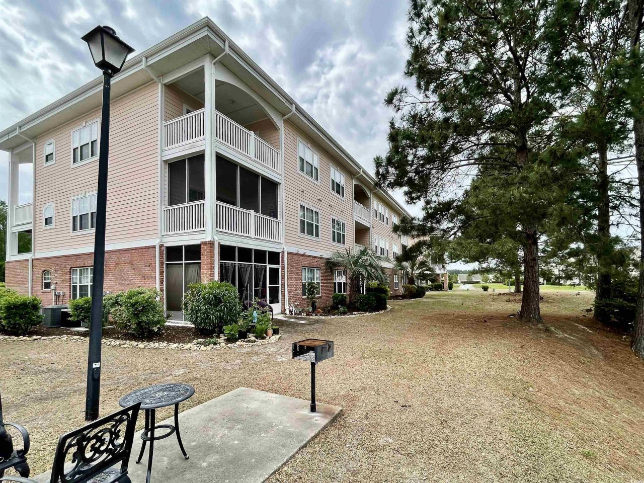 3979 Forsythia Ct. Photo 31