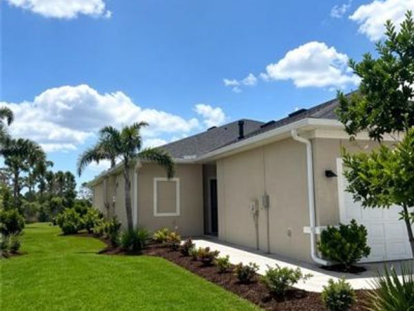 17748 Palmetto Pass LN, PUNTA GORDA, FL 33982