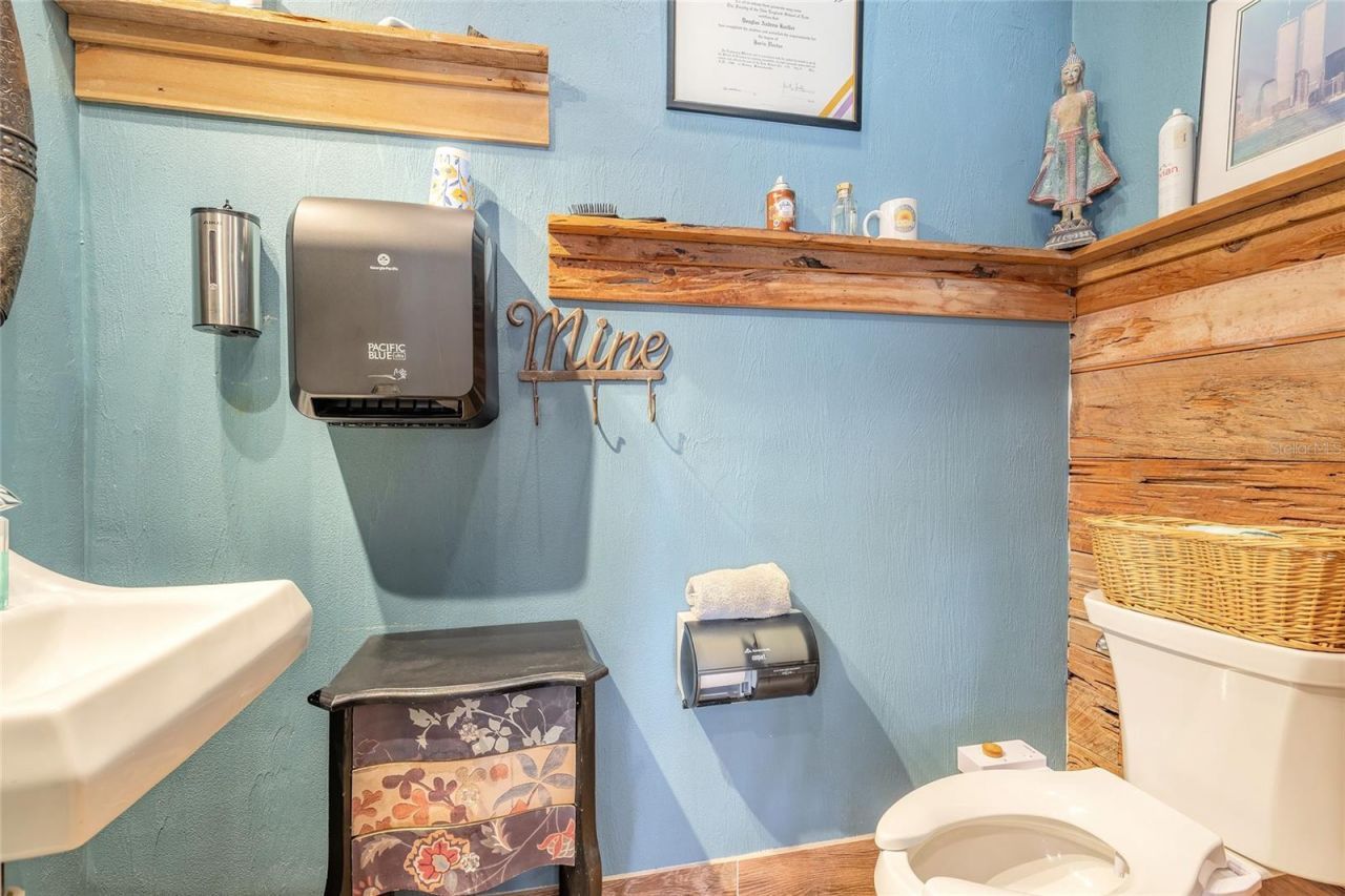 1112 Riverside Drive, Daytona Beach, FL 32117 Photo