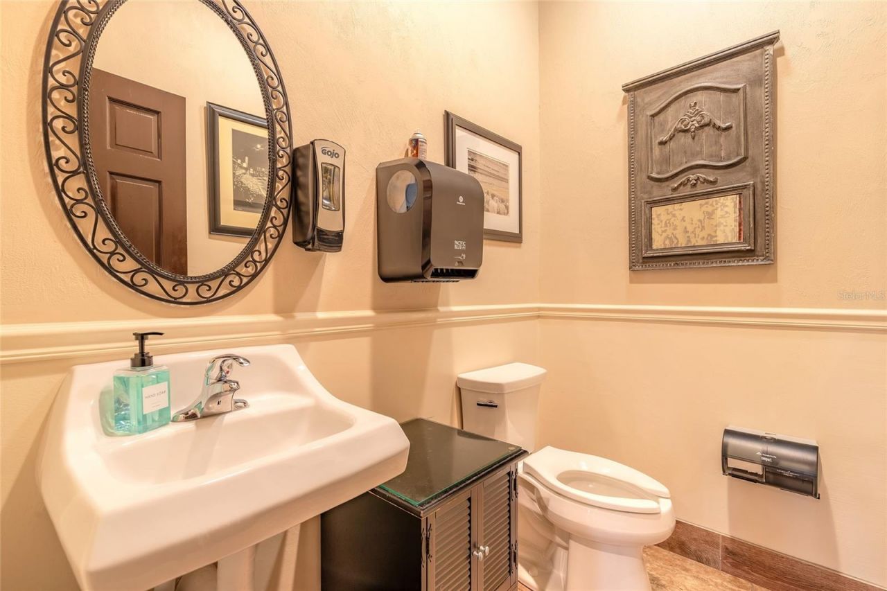 1112 Riverside Drive, Daytona Beach, FL 32117 Photo