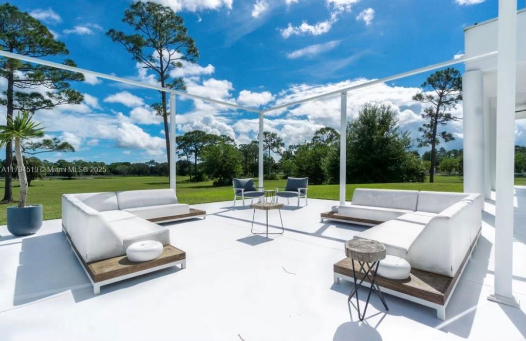 1901 SE Ranch Rd, Jupiter, FL 33478 Photo