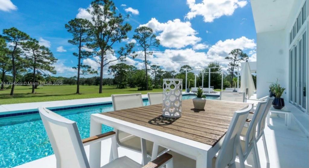 1901 SE Ranch Rd, Jupiter, FL 33478 Photo