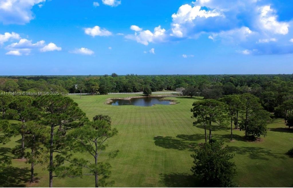 1901 SE Ranch Rd, Jupiter, FL 33478 Photo