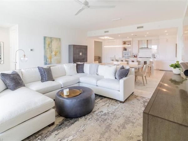 1125 Central AVE, Unit 373, NAPLES, FL 34102