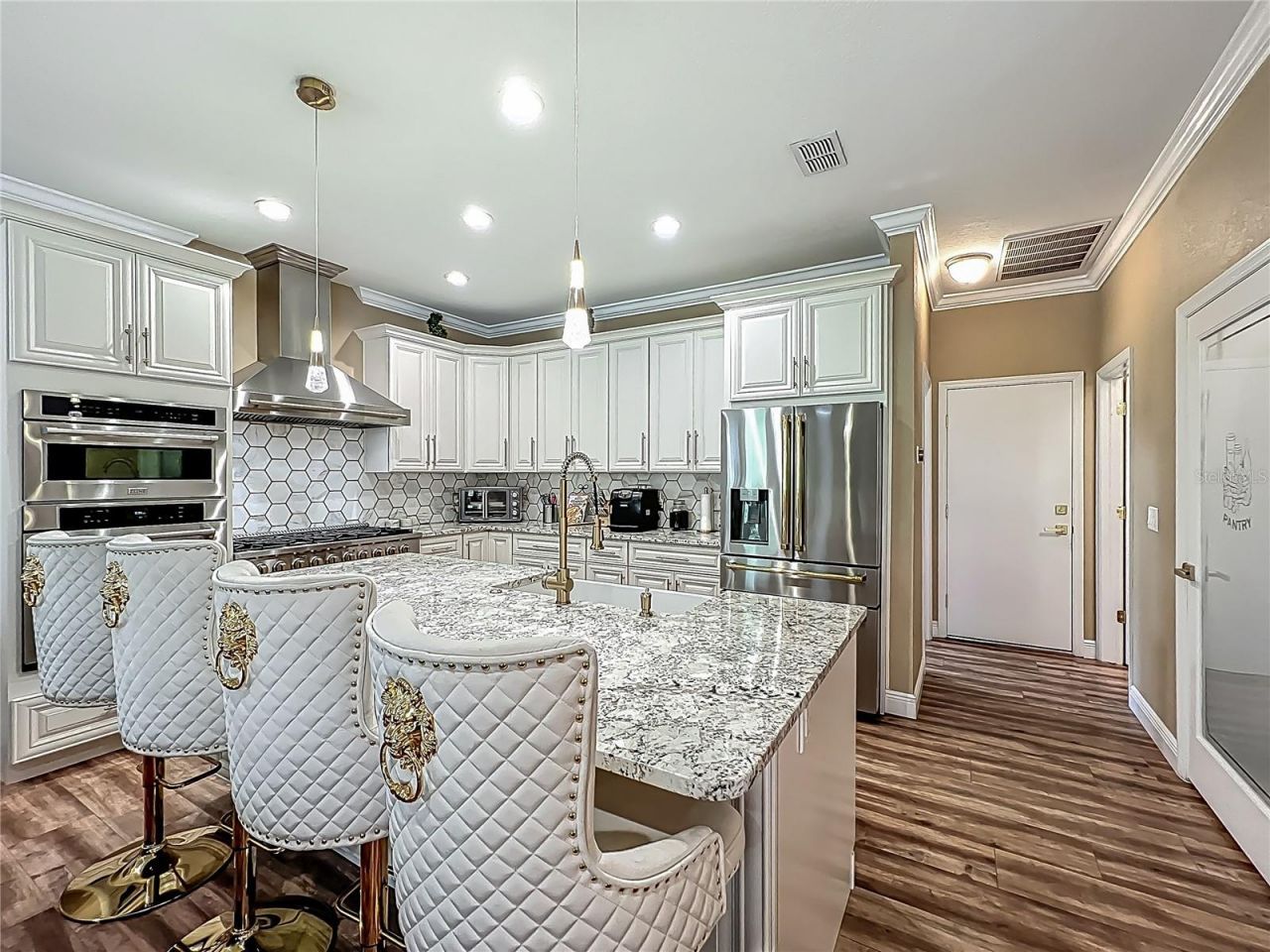 3008 Sutton Woods Drive, Plant City, FL 33566 Photo