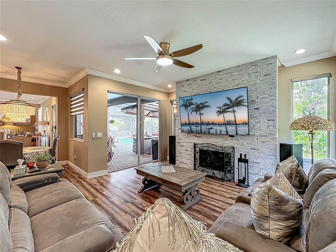 3008 Sutton Woods Drive, Plant City, FL 33566 Photo