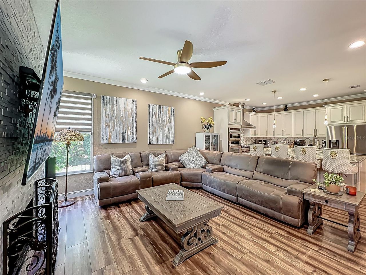 3008 Sutton Woods Drive, Plant City, FL 33566 Photo