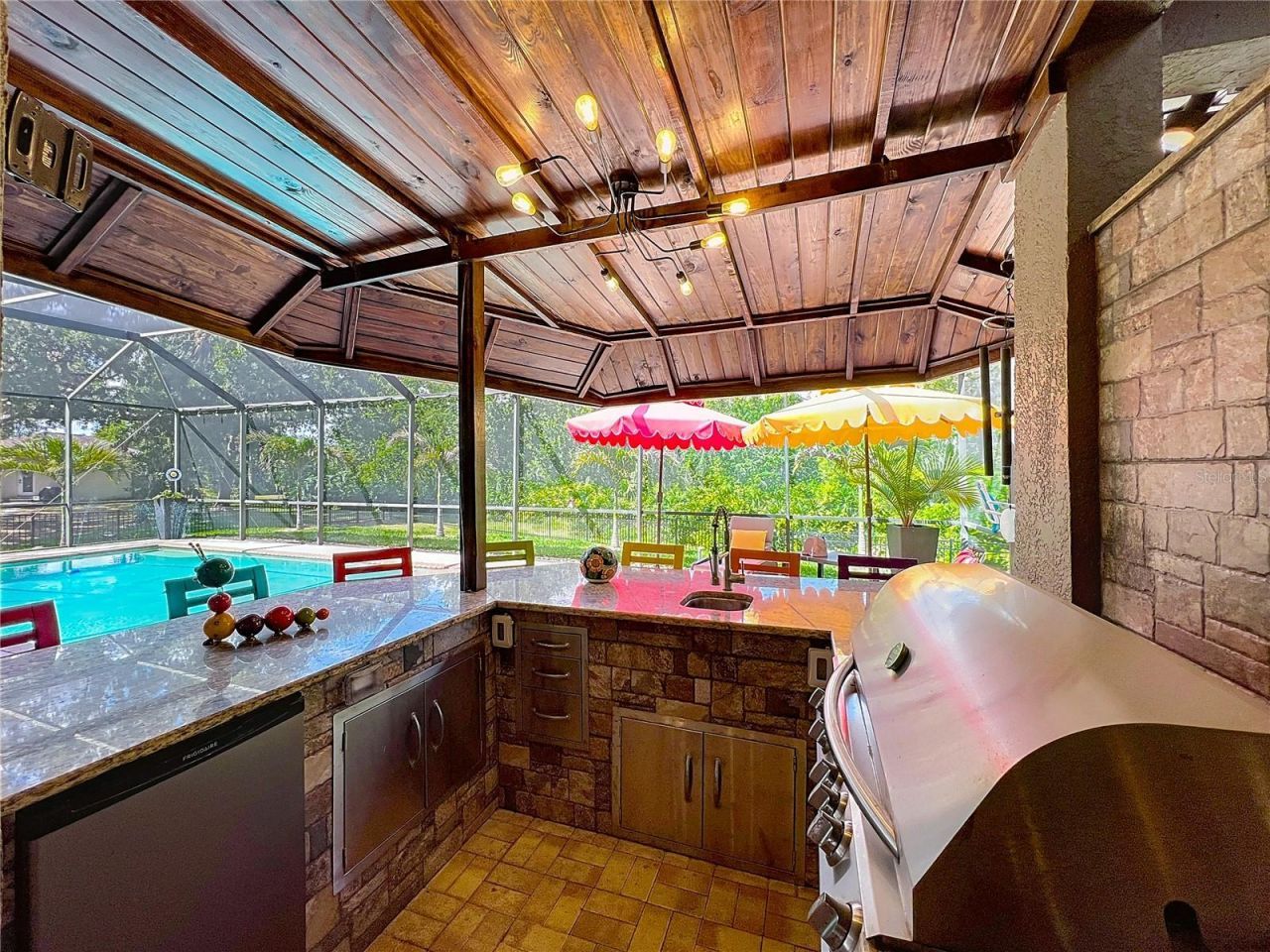 3008 Sutton Woods Drive, Plant City, FL 33566 Photo