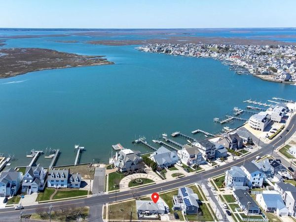 1306 BAYSHORE AVENUE, BRIGANTINE, NJ 08203