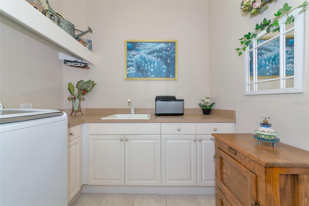 4700 Mainsail Drive, Bradenton, FL 34208 Photo