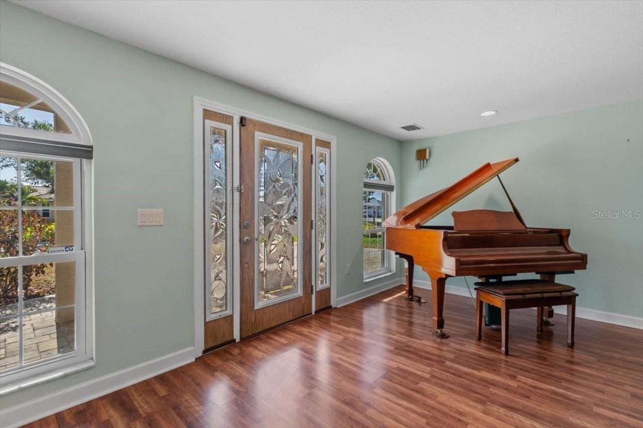 4531 44th Street S, Saint Petersburg, FL 33711 Photo