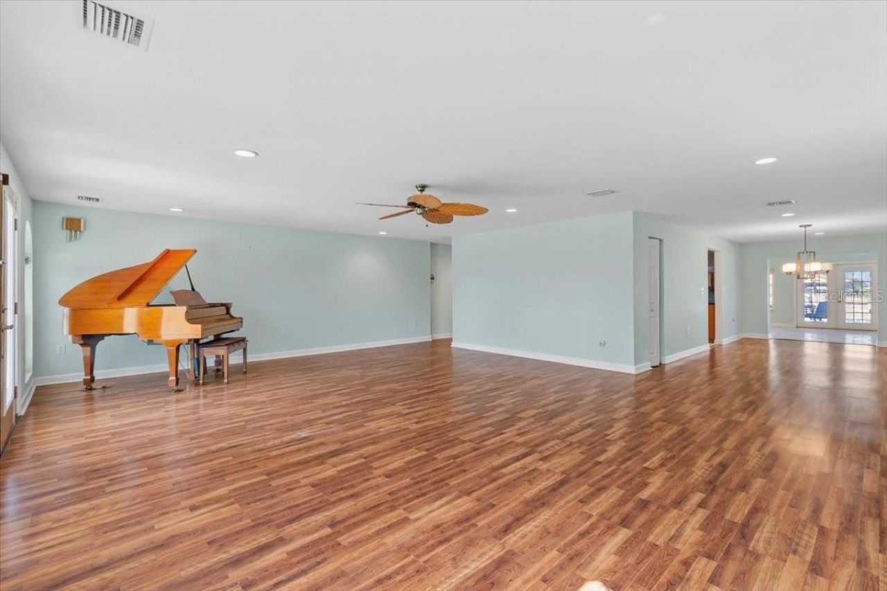 4531 44th Street S, Saint Petersburg, FL 33711 Photo