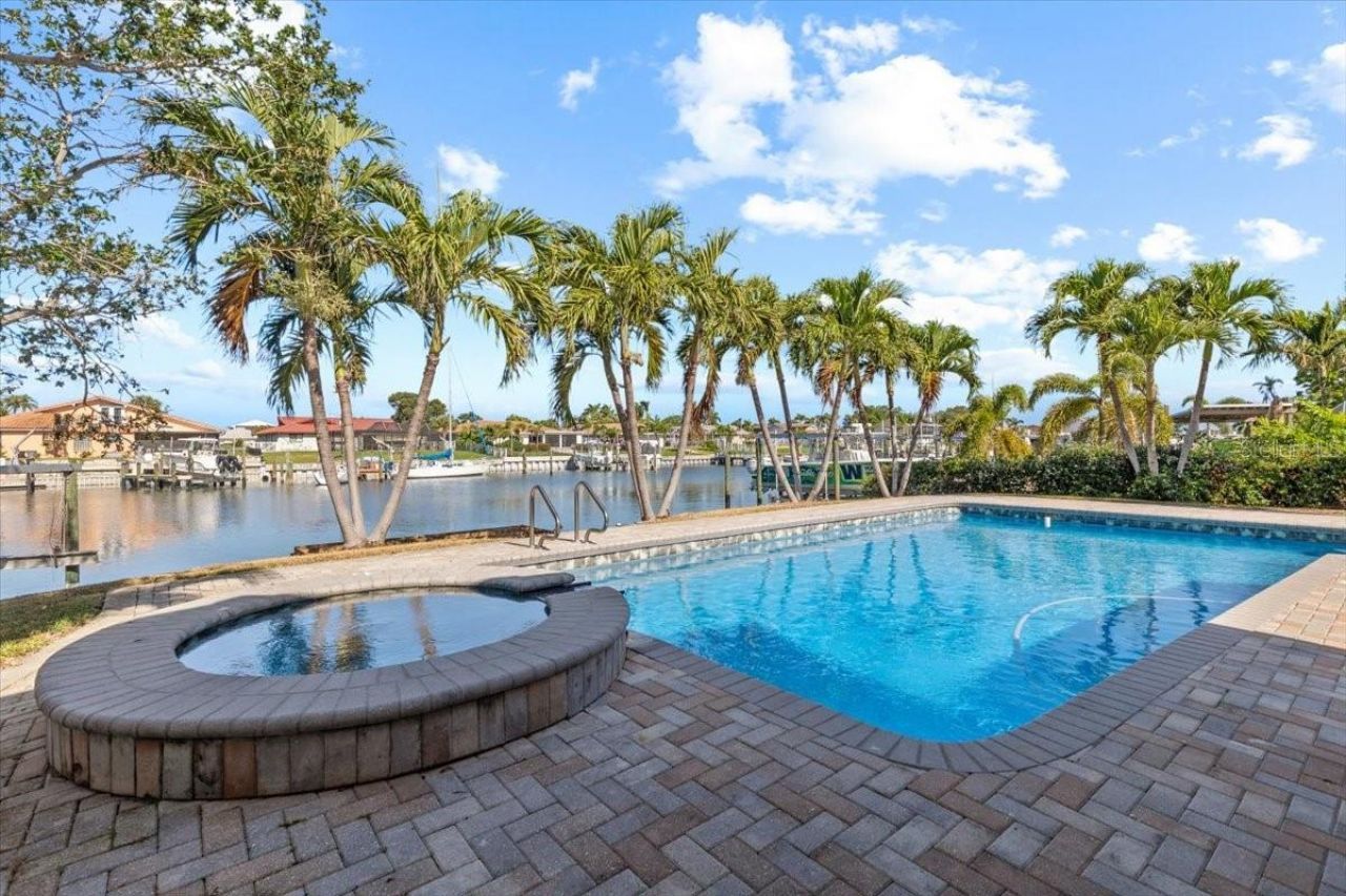 4531 44th Street S, Saint Petersburg, FL 33711 Photo