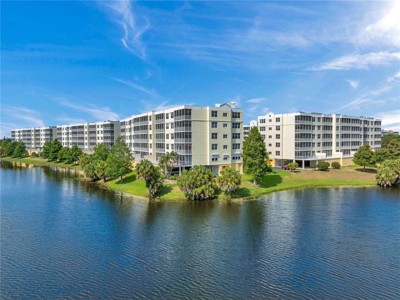 1200 Country Club Drive, Unit 5506, Largo, FL 33771 Photo