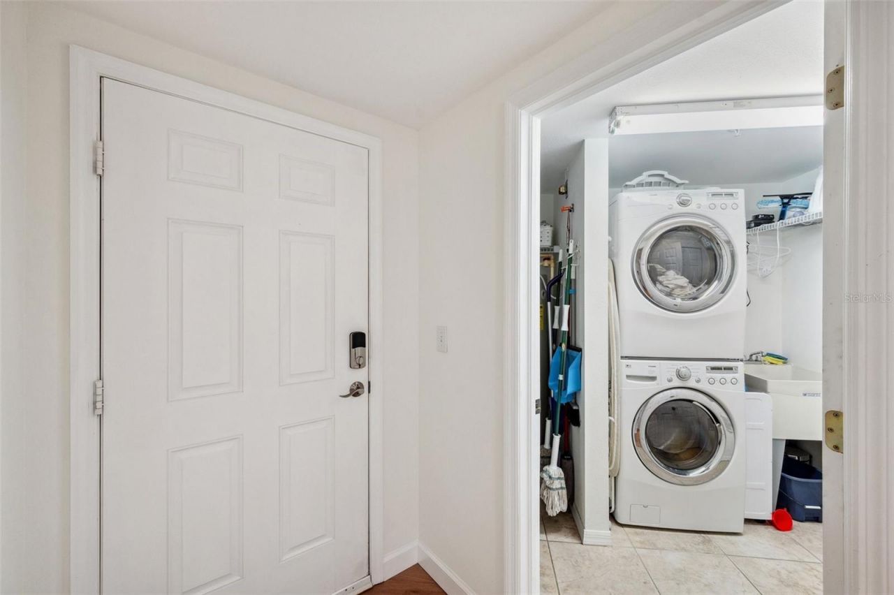 1200 Country Club Drive, Unit 5506, Largo, FL 33771 Photo