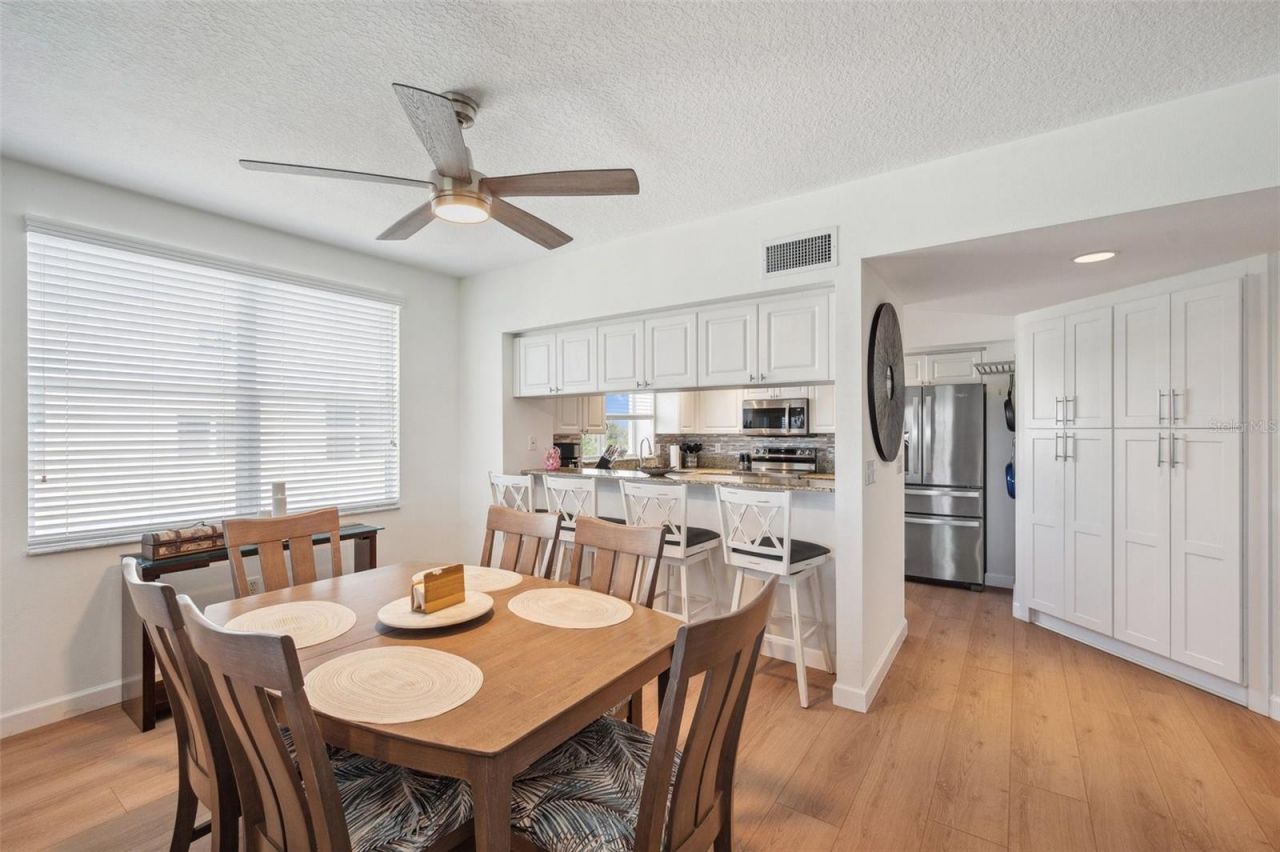 1200 Country Club Drive, Unit 5506, Largo, FL 33771 Photo