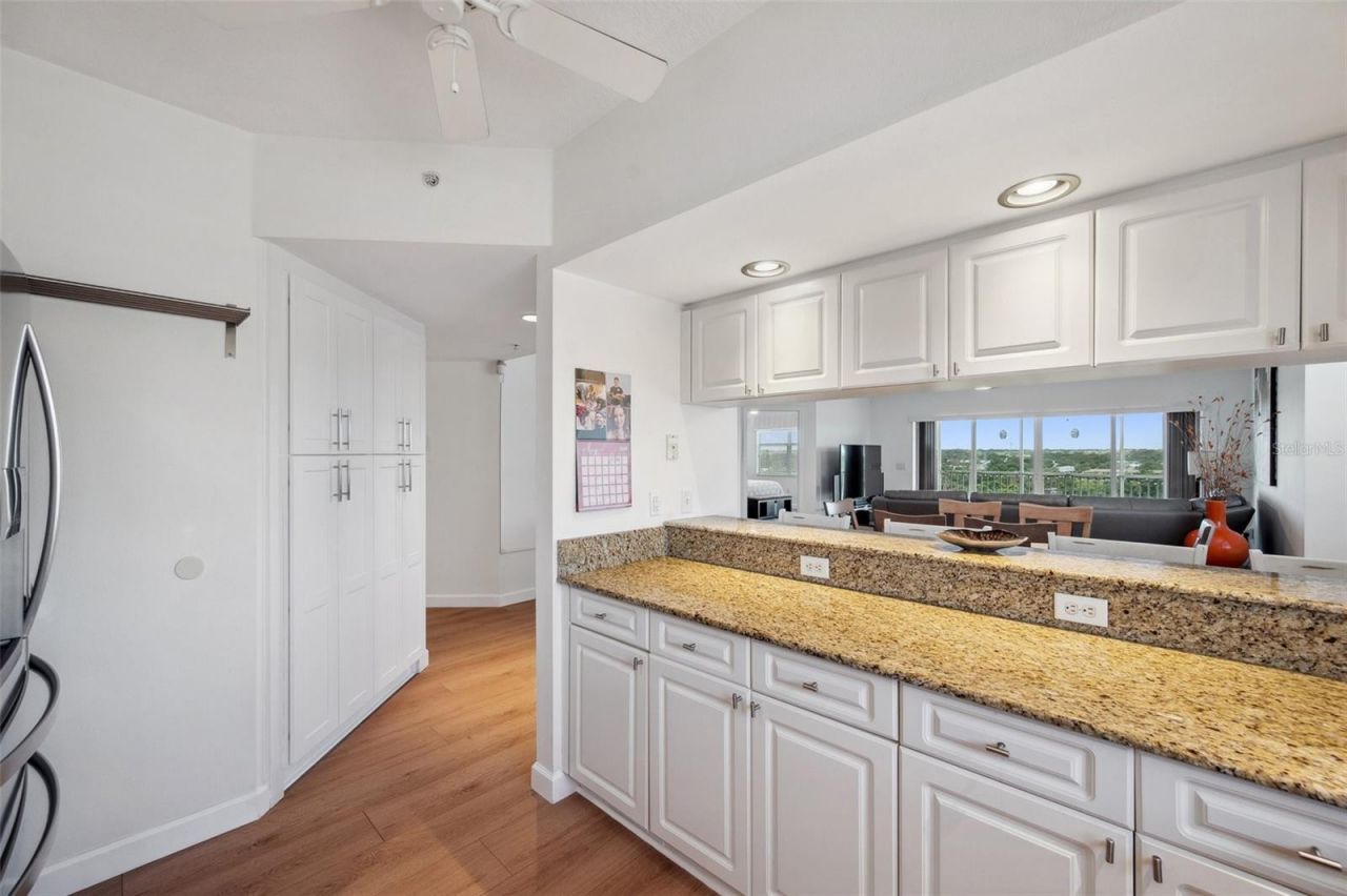 1200 Country Club Drive, Unit 5506, Largo, FL 33771 Photo