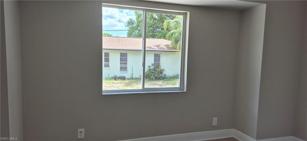 315 Cleveland Ave, Lehigh Acres, FL 33936 Photo