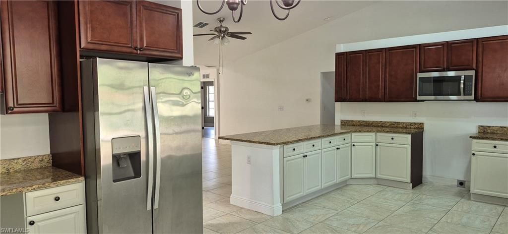 315 Cleveland Ave, Lehigh Acres, FL 33936 Photo