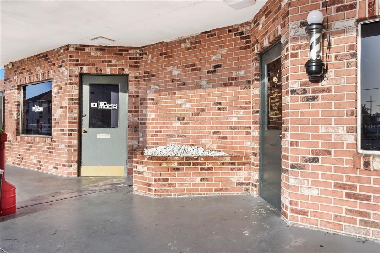 5801 Dahlia Drive, Orlando, FL 32807 Photo