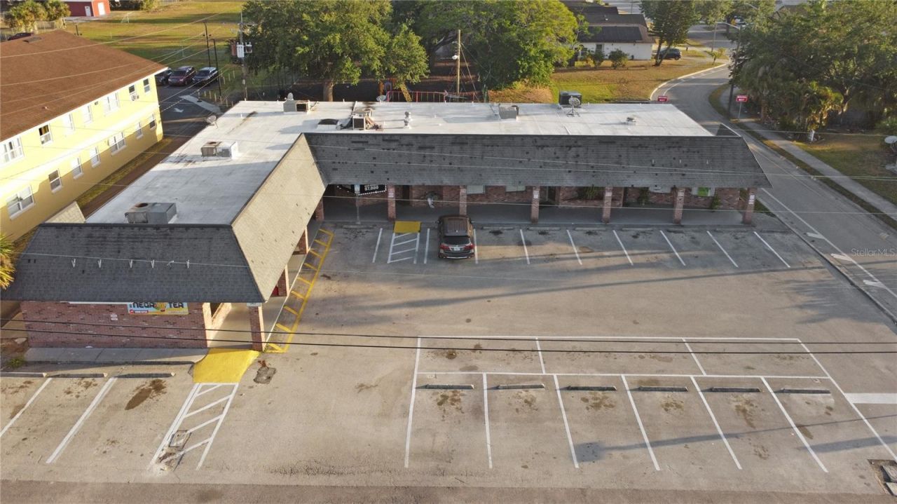 5801 Dahlia Drive, Orlando, FL 32807 Photo