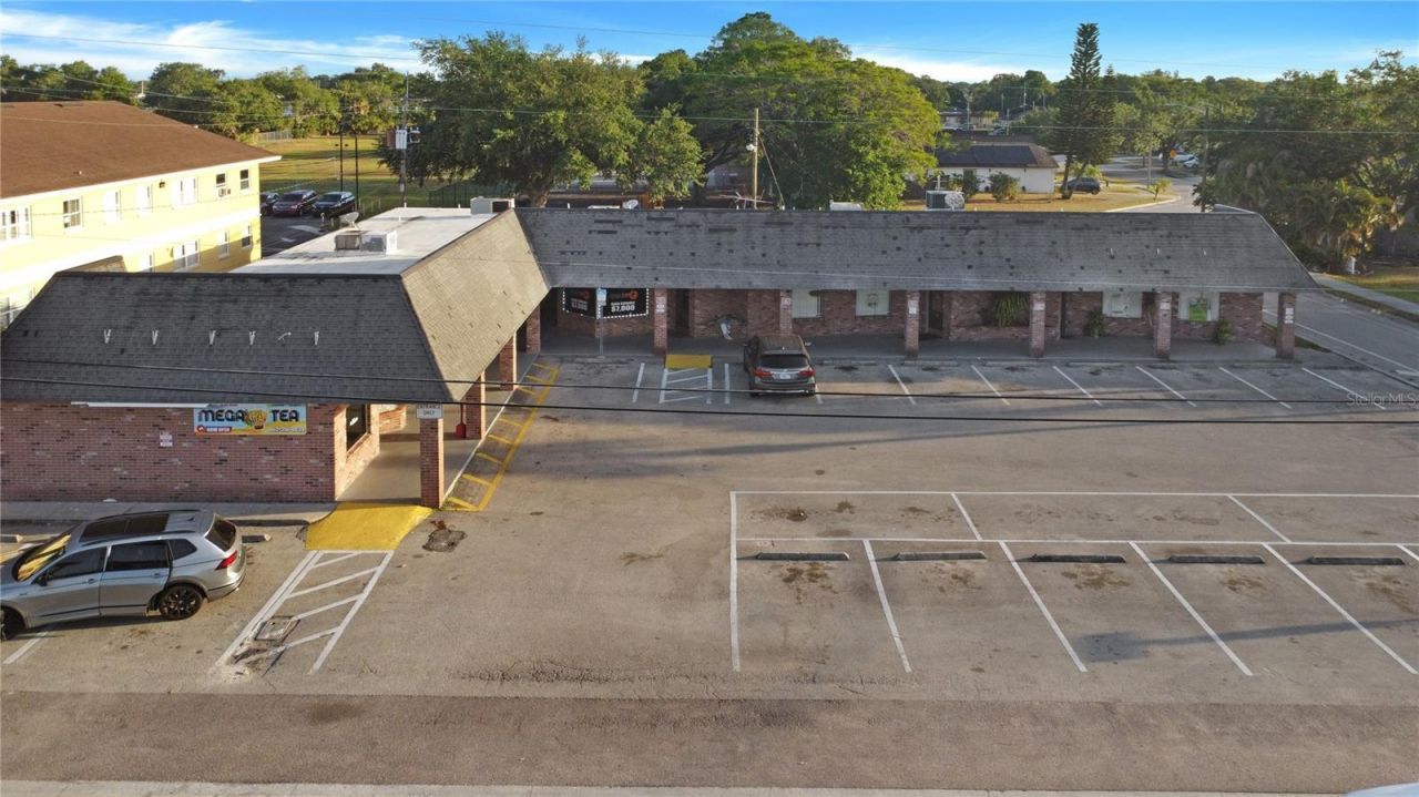 5801 Dahlia Drive, Orlando, FL 32807 Photo