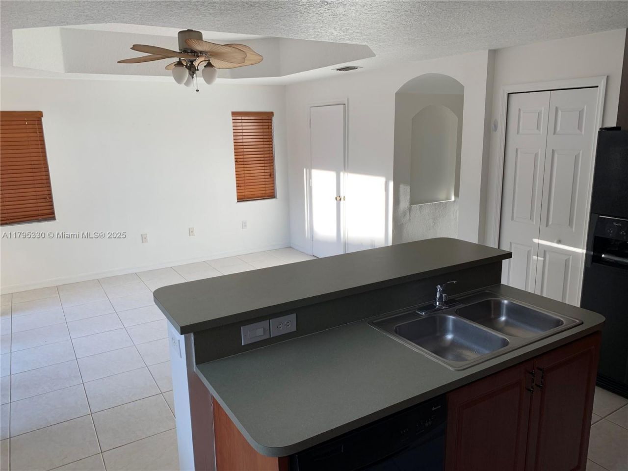 3150 SW 152nd Pl, Miami, FL 33185 Photo