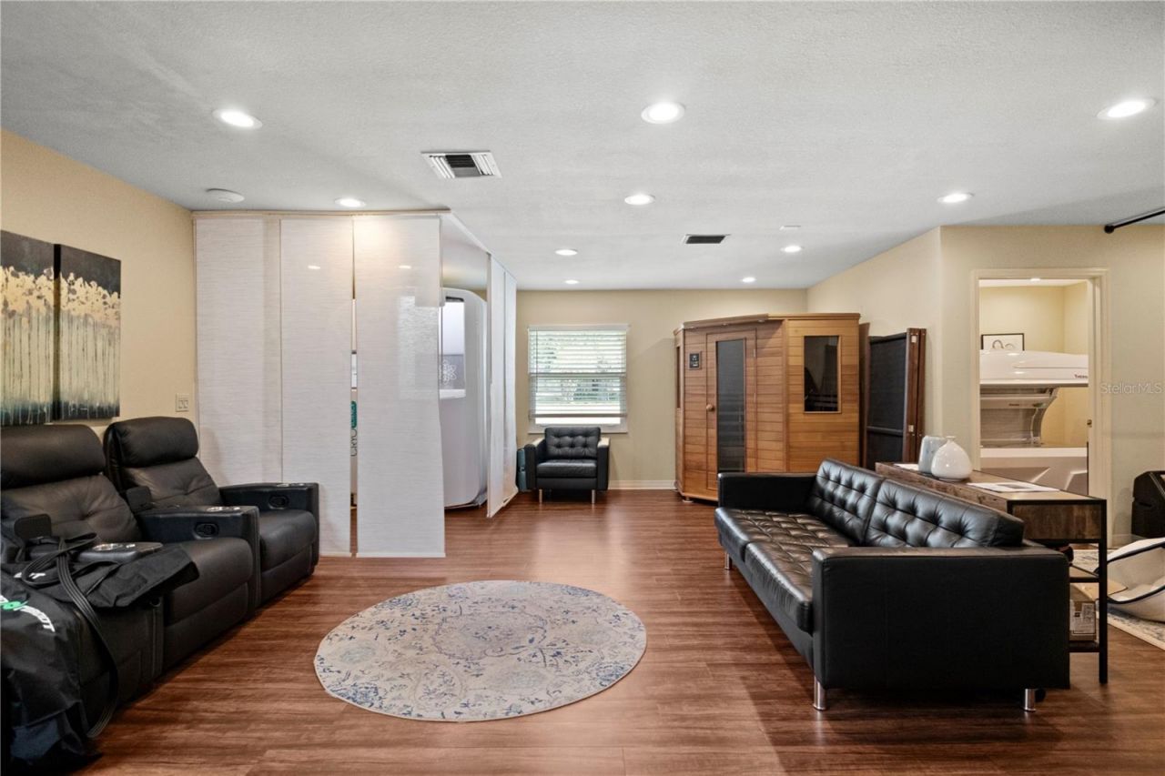 1700 Dr Martin Luther King Jr Street N, Unit A, Saint Petersburg, FL 33704 Photo