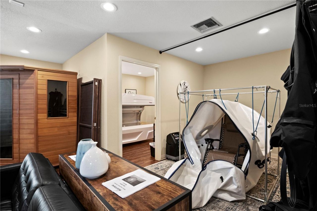 1700 Dr Martin Luther King Jr Street N, Unit A, Saint Petersburg, FL 33704 Photo