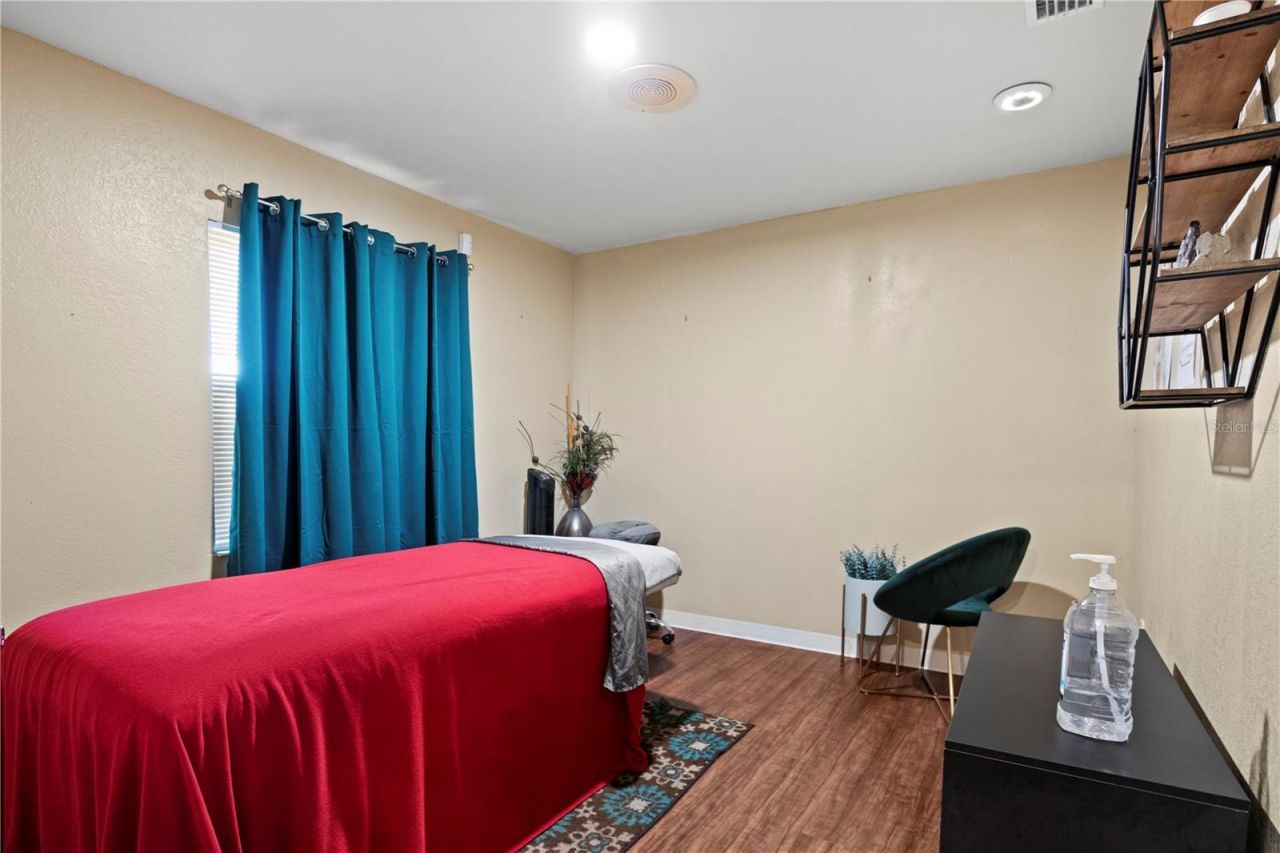 1700 Dr Martin Luther King Jr Street N, Unit A, Saint Petersburg, FL 33704 Photo