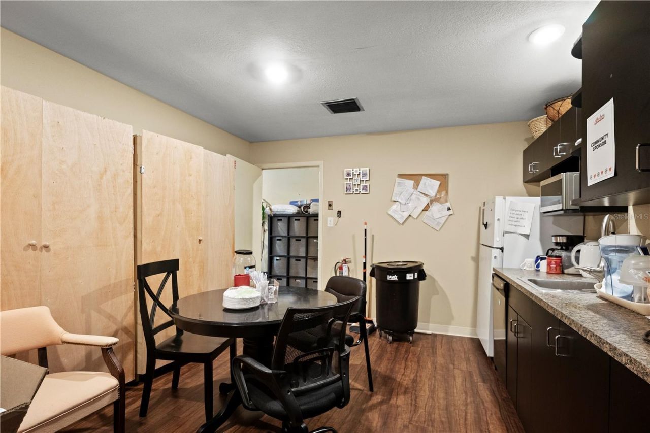 1700 Dr Martin Luther King Jr Street N, Unit A, Saint Petersburg, FL 33704 Photo