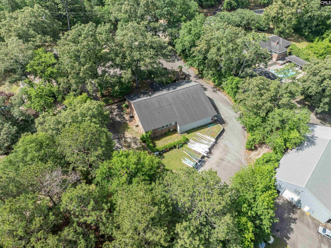 301 Ramblin Road Photo 15