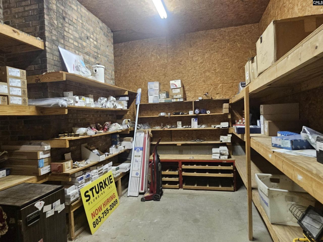 301 Ramblin Road Photo 25