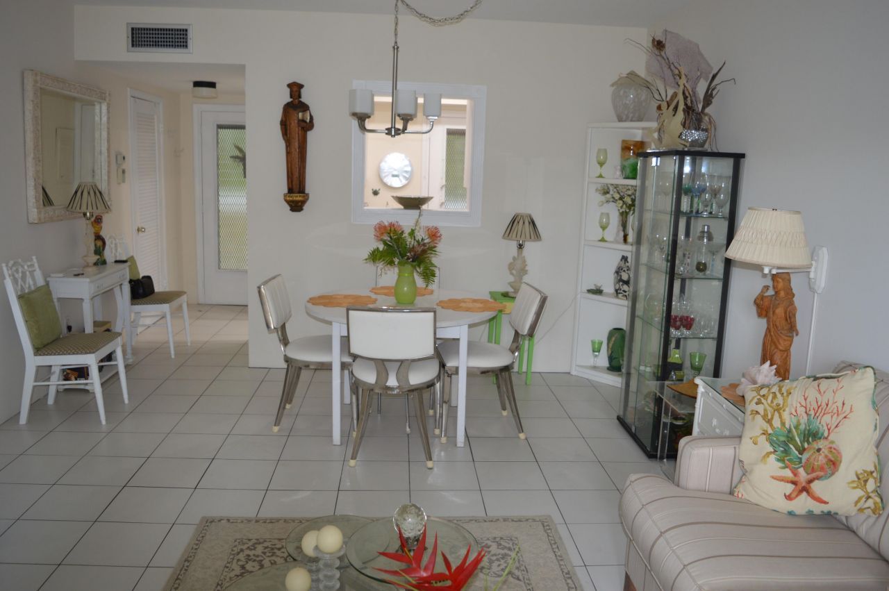 2545 S Ocean Boulevard, Unit 303, Palm Beach, FL 33480 Photo