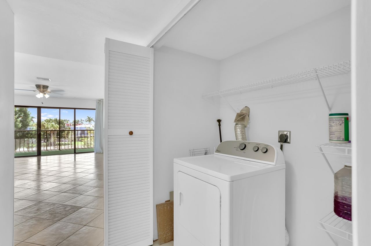 4290 Deste Court, Unit 301, Lake Worth, FL 33467 Photo