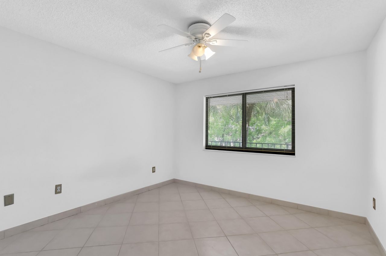 4290 Deste Court, Unit 301, Lake Worth, FL 33467 Photo