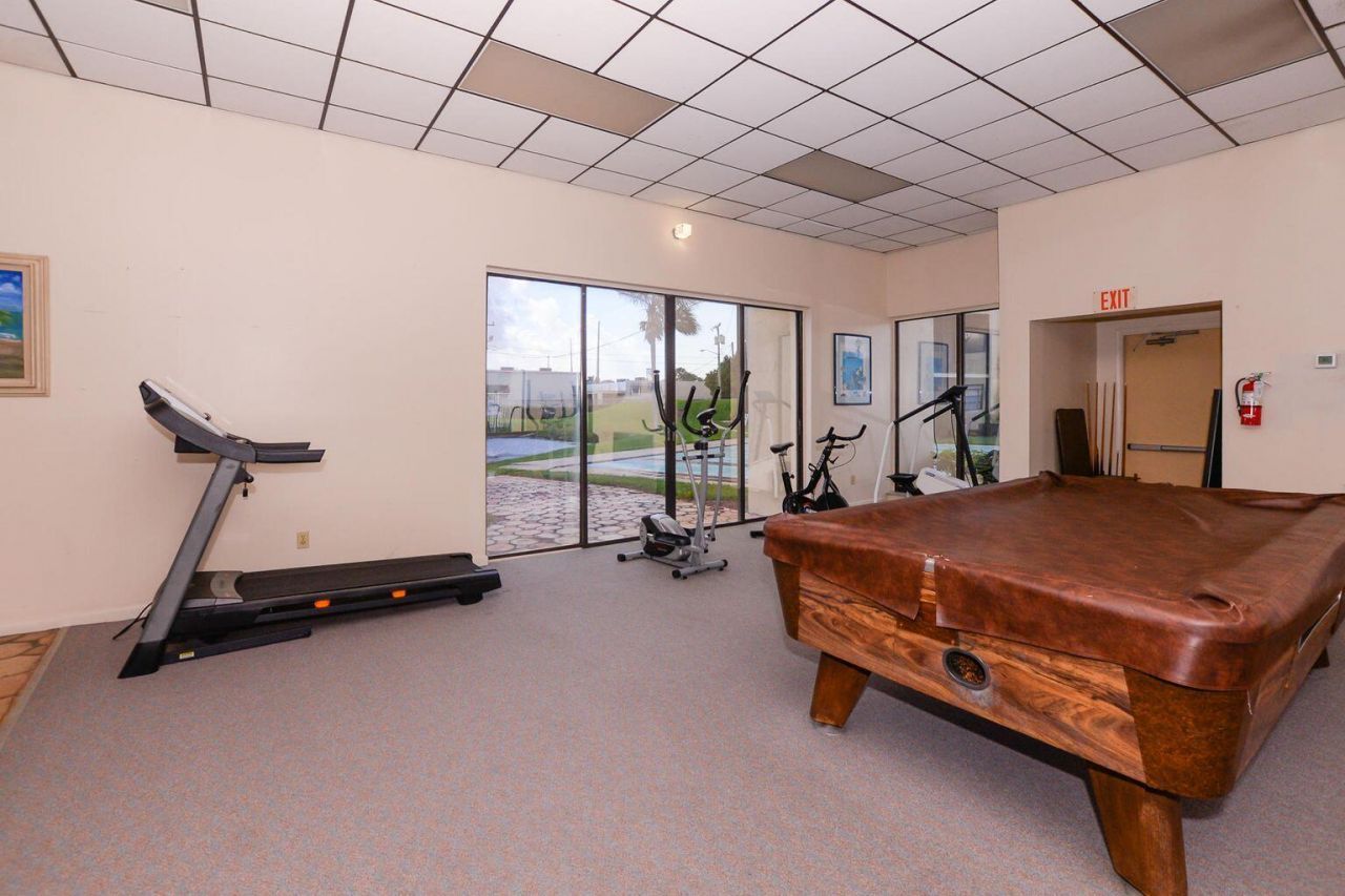 2050 Oleander Boulevard, Unit 2202, Fort Pierce, FL 34950 Photo