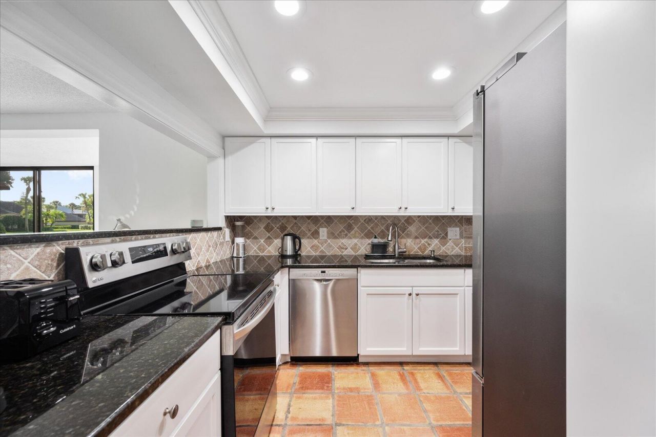 13307 Polo Club Road, Unit C106, Wellington, FL 33414 Photo