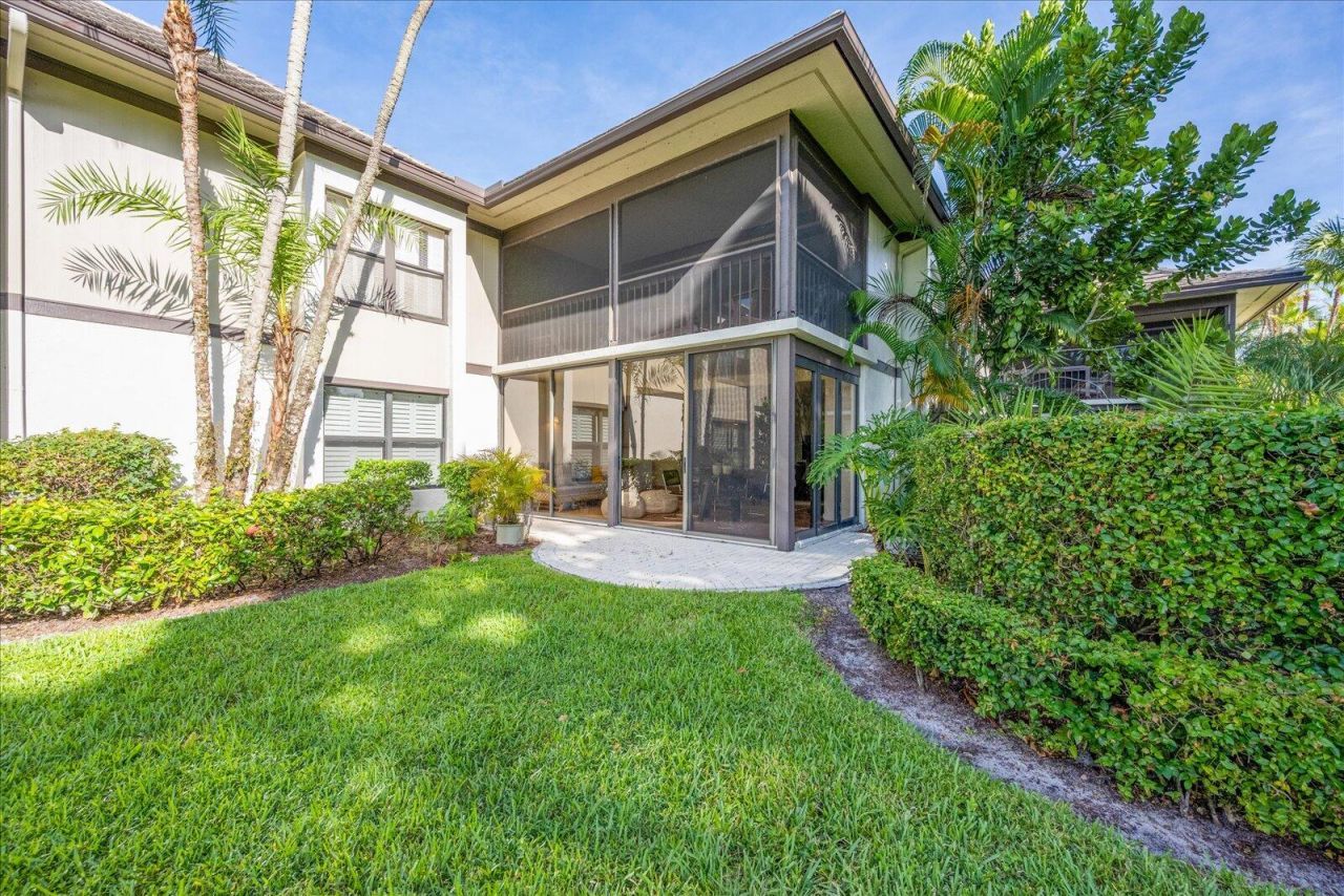 13307 Polo Club Road, Unit C106, Wellington, FL 33414 Photo