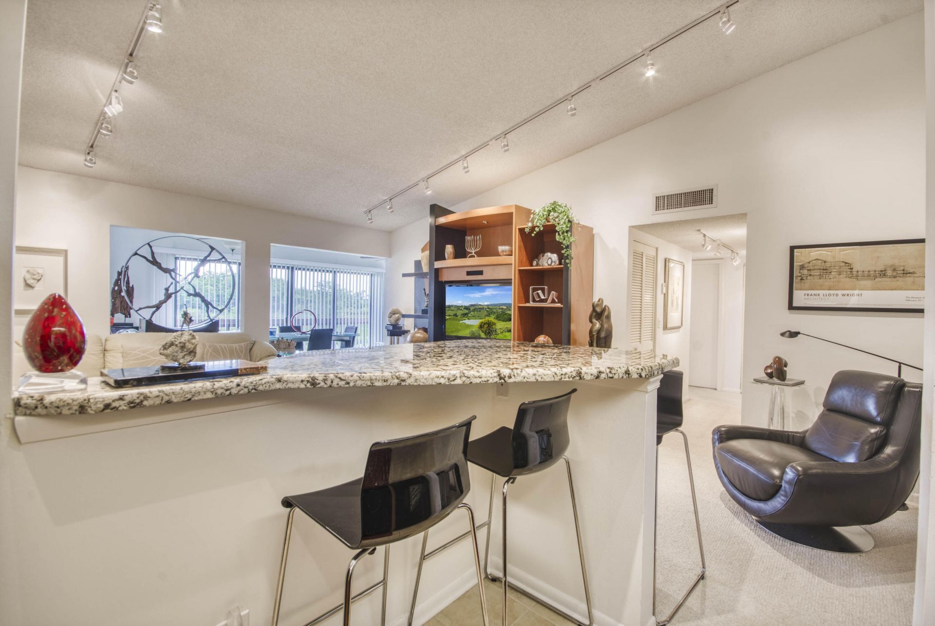 1111 Duncan Circle, Unit 203, Palm Beach Gardens, FL 33418 Photo