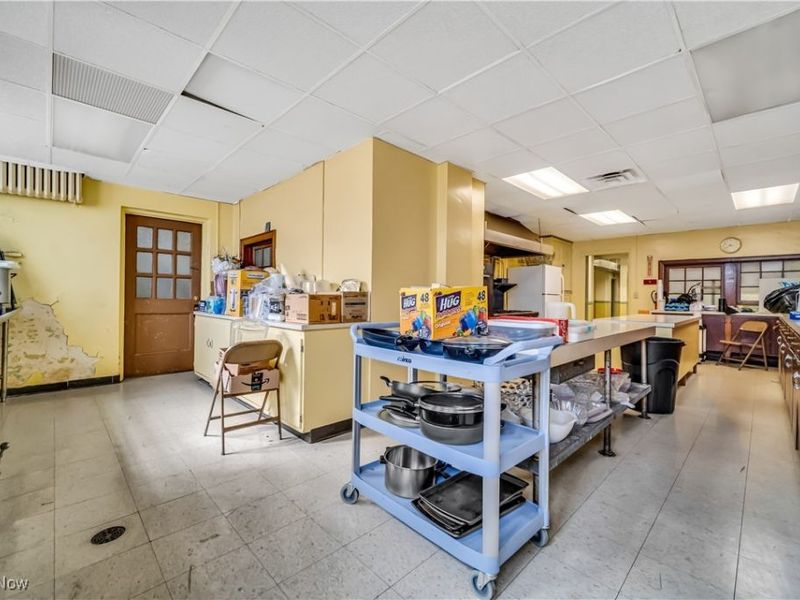 803 Wooster Road N, Barberton, OH 44203 Photo 20