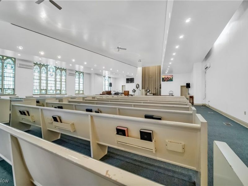 803 Wooster Road N, Barberton, OH 44203 Photo 22