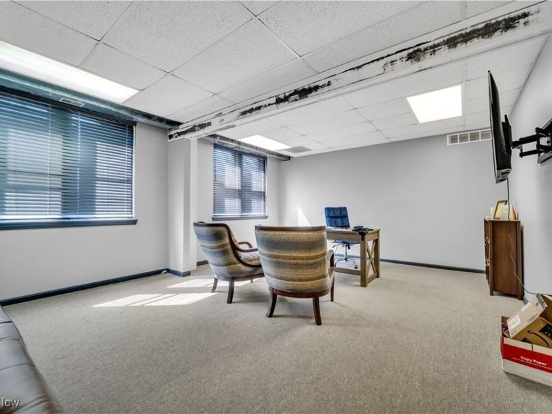 803 Wooster Road N, Barberton, OH 44203 Photo 37