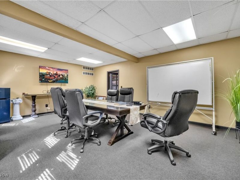 803 Wooster Road N, Barberton, OH 44203 Photo 38