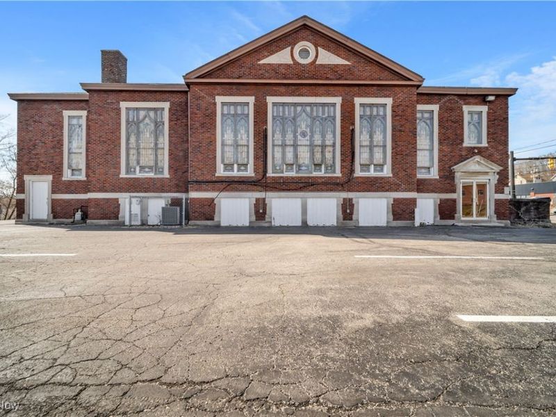 803 Wooster Road N, Barberton, OH 44203 Photo 6