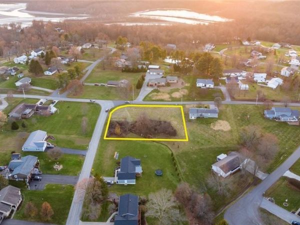 5880 Ballard Road, Nashport, OH 43830