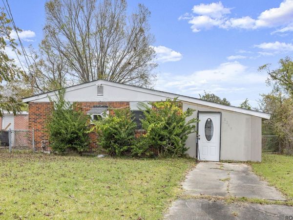 2365 Desoto Dr, Baton Rouge, LA 70807