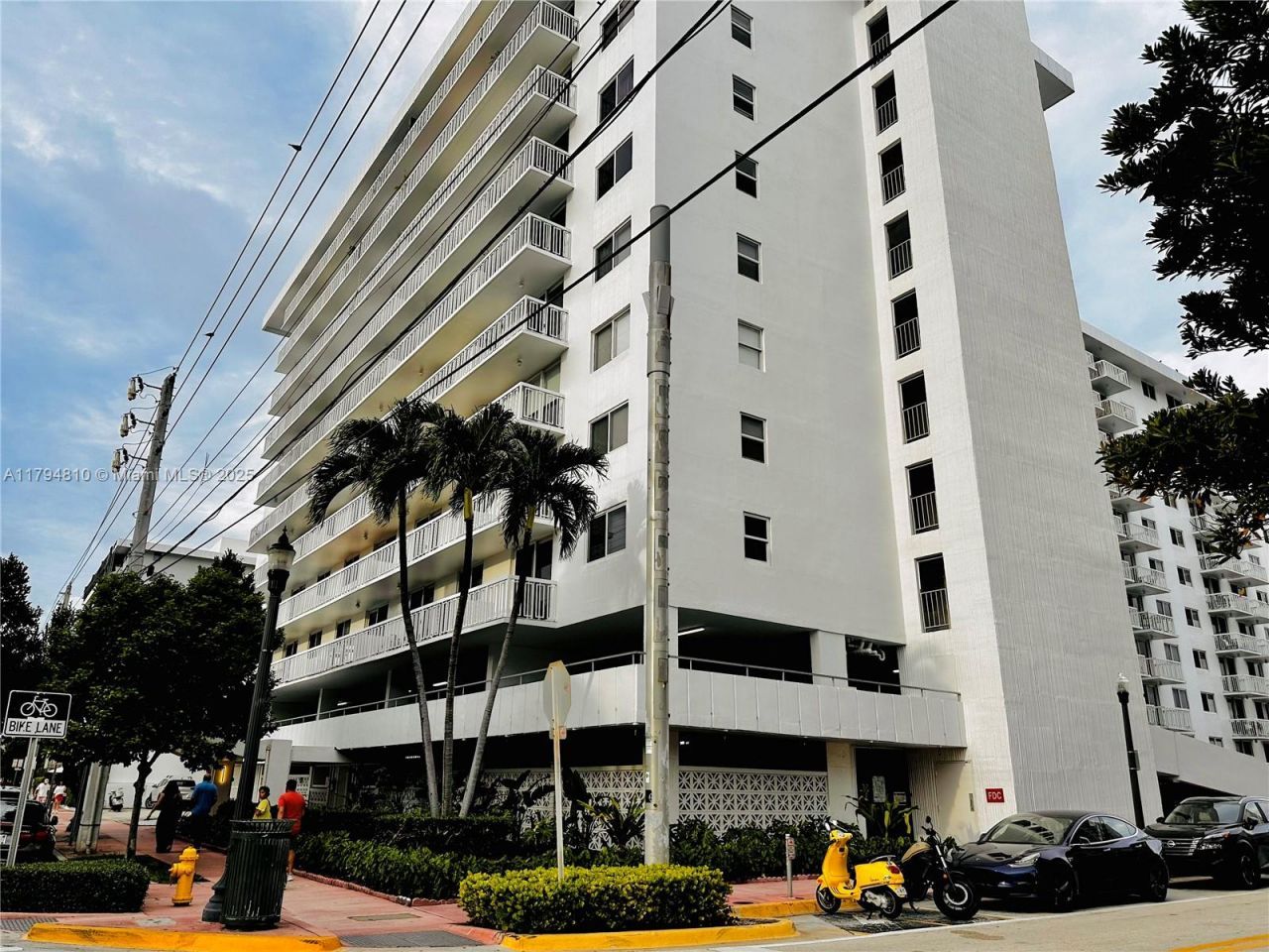 401 Ocean Dr, Unit 324, Miami Beach, FL 33139 Photo