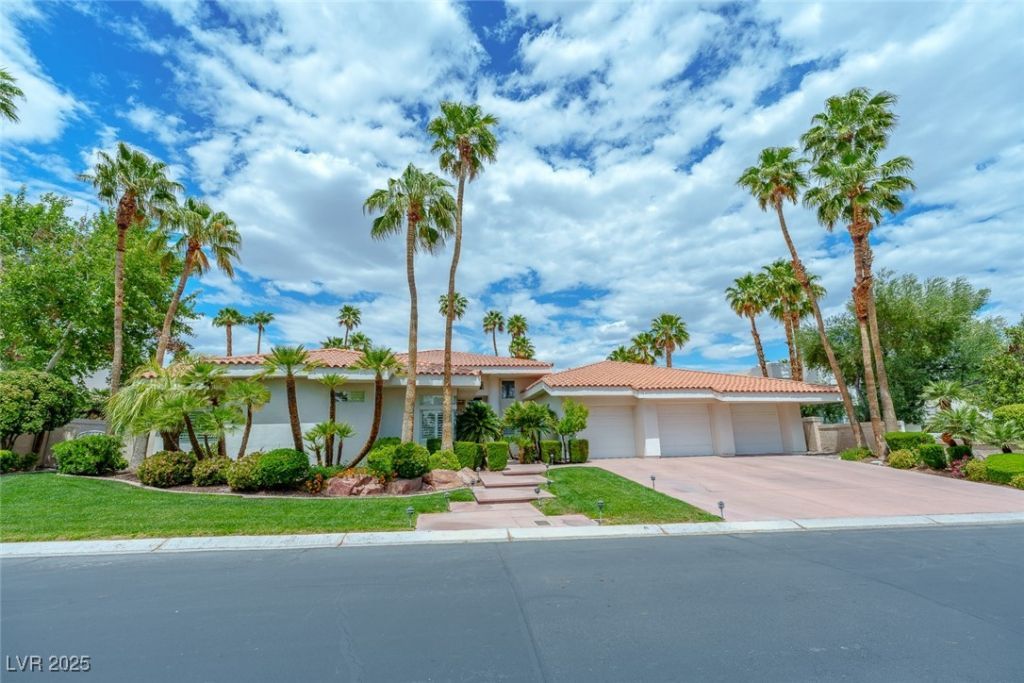 72 Innisbrook Avenue, Las Vegas, NV 89113 Main Photo