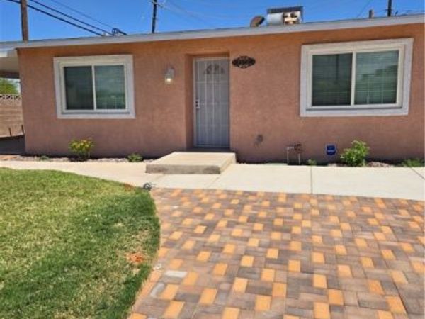 1972 H Street, Las Vegas, NV 89106